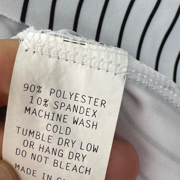 Kortni Jeane White Black Striped Peplum Bikini Swim Swimmers Top Size Small - Picture 12 of 12